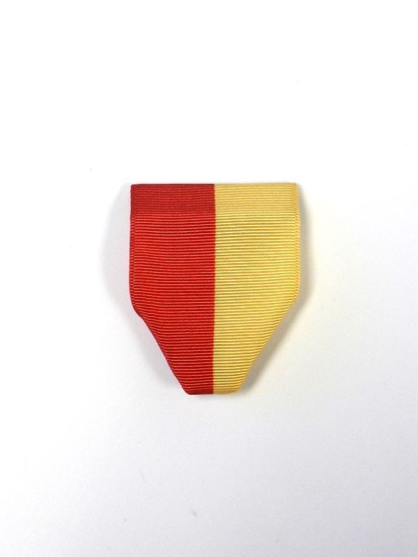 Mil-Bar Drape Red/Gold