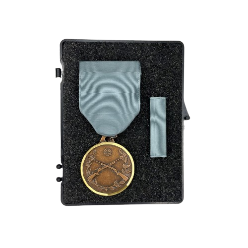 Rifle Achievement Medal sets