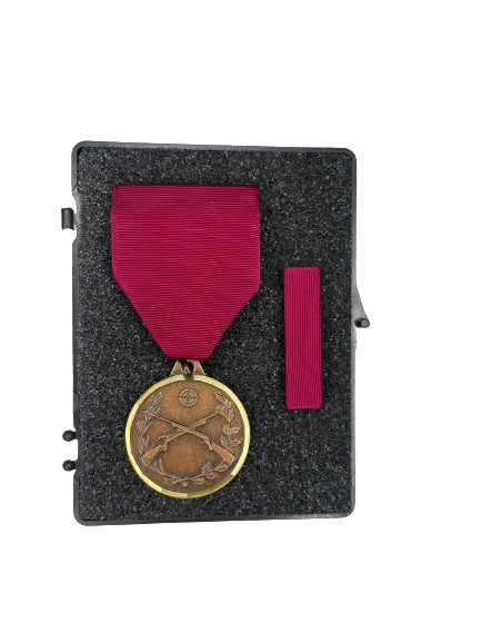 Rifle Achievement Medal sets