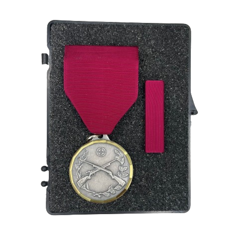 Rifle Achievement Medal sets