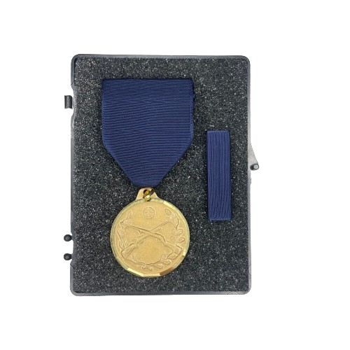 Rifle Achievement Medal sets