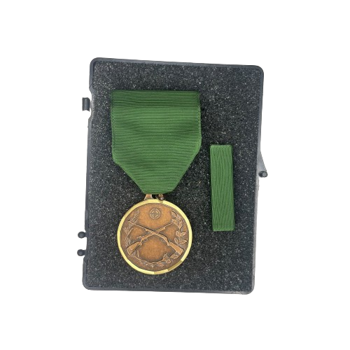 Rifle Achievement Medal sets