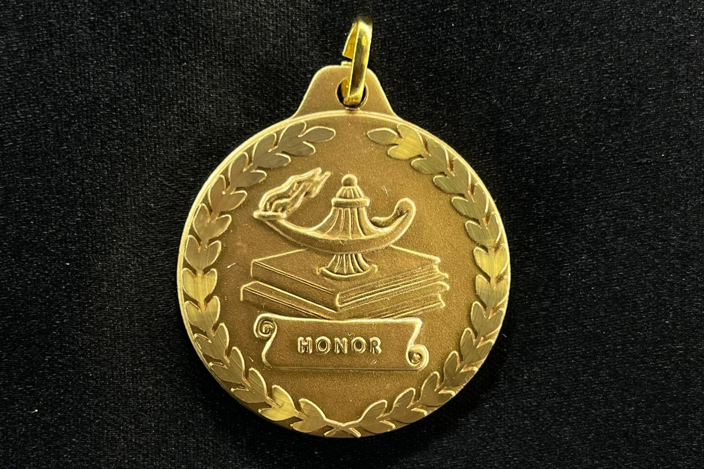 E-Series Medal, Honor