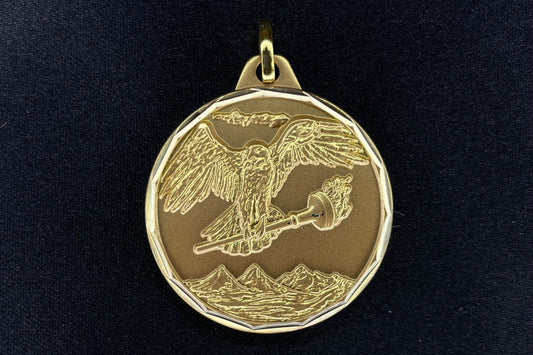 E-Series Medal - Gold Eagle w- Torch