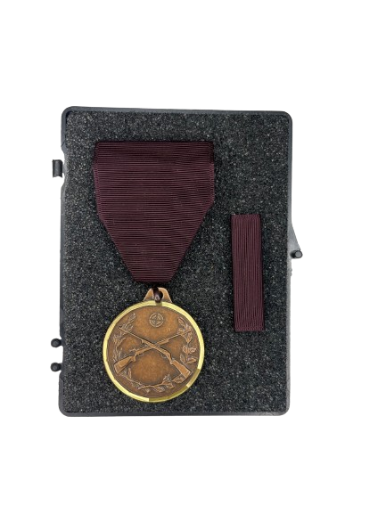 Rifle Achievement Medal sets