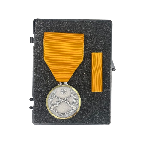 Rifle Achievement Medal sets
